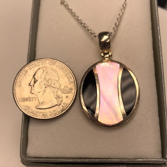 STERLING SILVER BLACK ONYX & MOP PENDANT 148 NWT - Picture 4 of 7